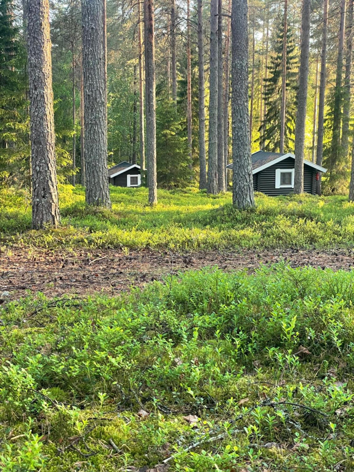 Laahtanen Camping Hotel Ristijärvi Exterior foto